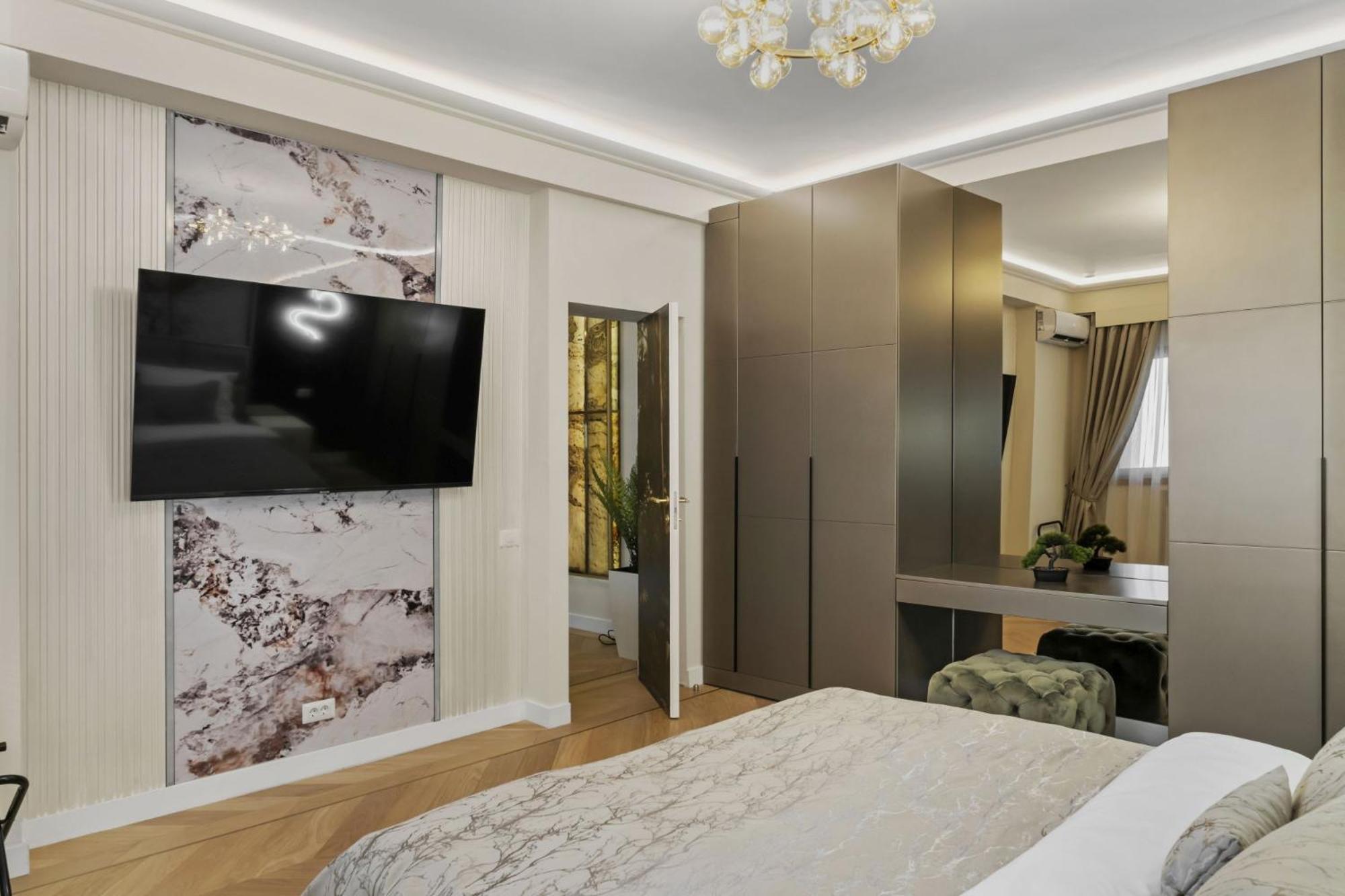 Central Two Rooms Apartment The Paradise Of Lights Bukarest Exterior foto