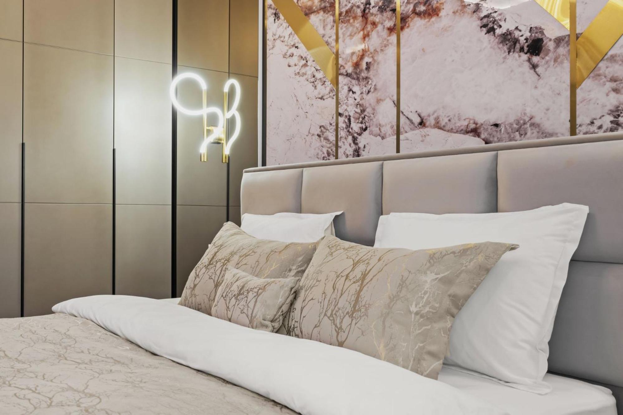 Central Two Rooms Apartment The Paradise Of Lights Bukarest Exterior foto